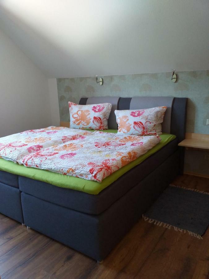 Ferienwohnung Csilla Unterweid Ngoại thất bức ảnh
